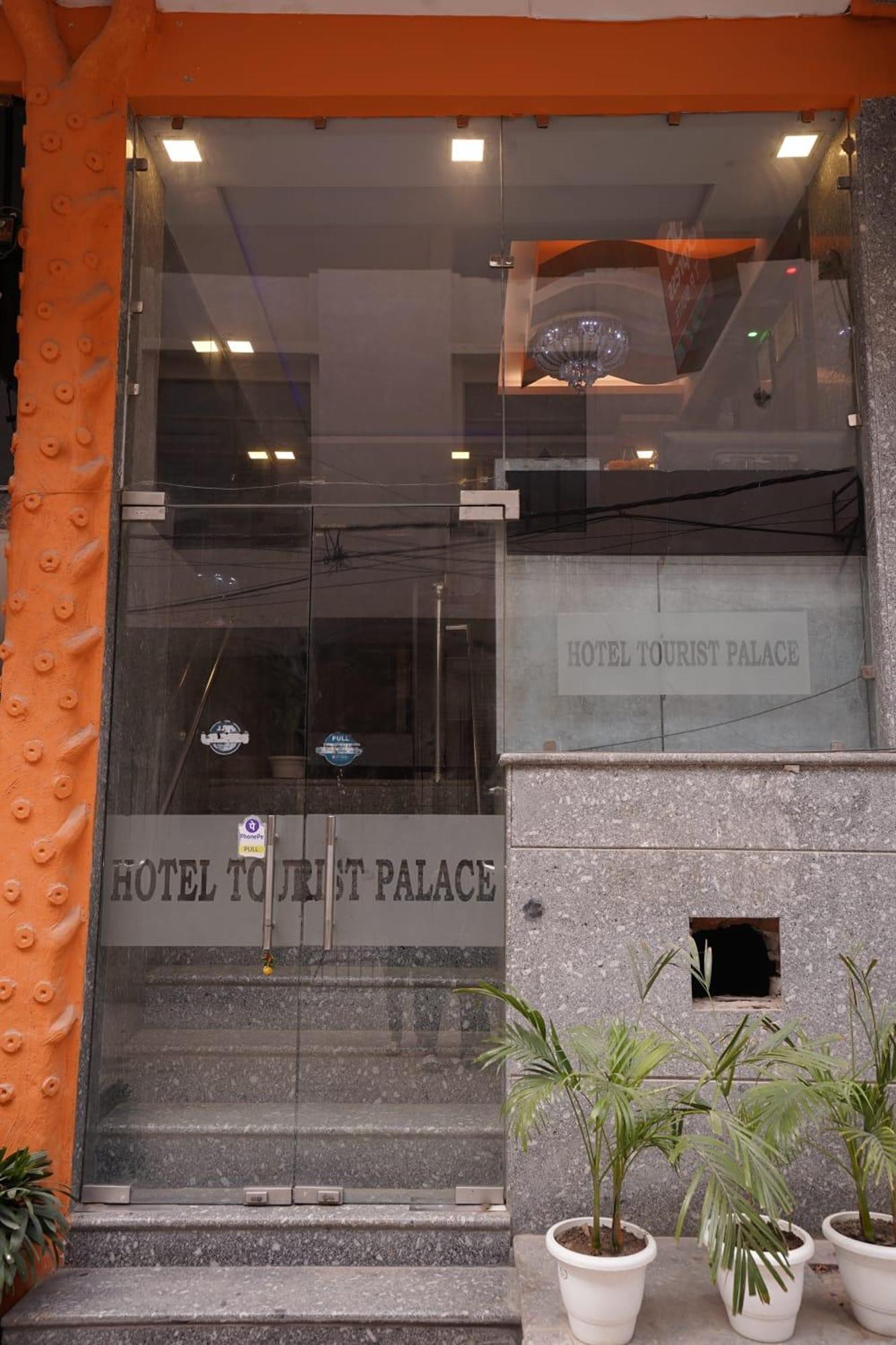Hotel Tourist Palace نيودلهي المظهر الخارجي الصورة